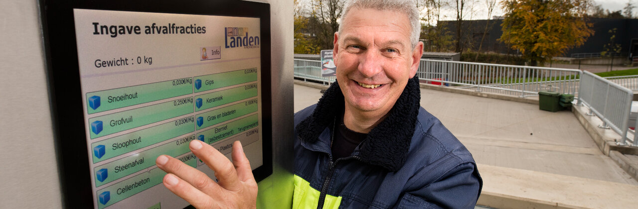 Scherm met de verschillende soorten afval.